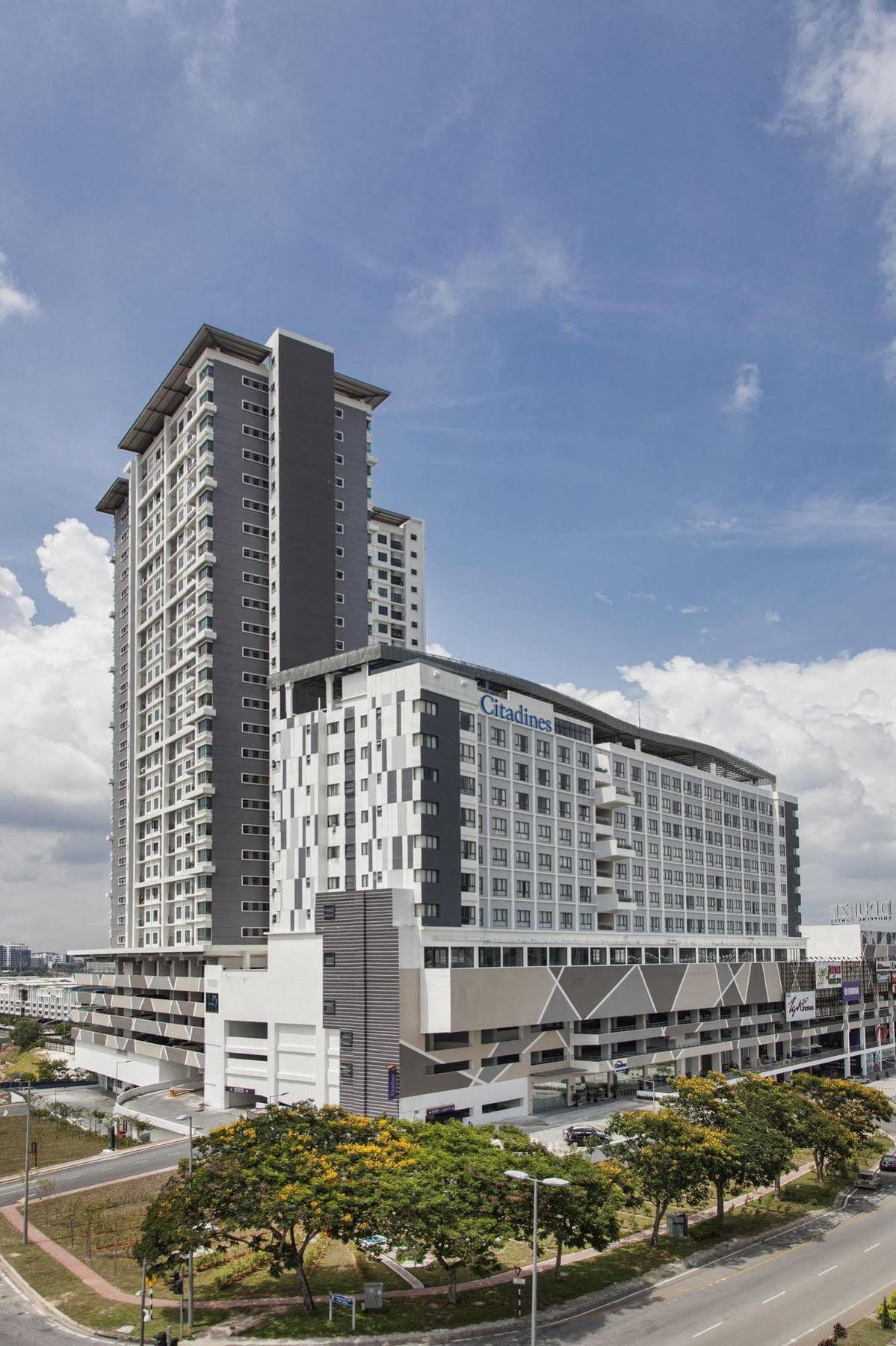 Citadines Dpulze Cyberjaya Aparthotel Ngoại thất bức ảnh